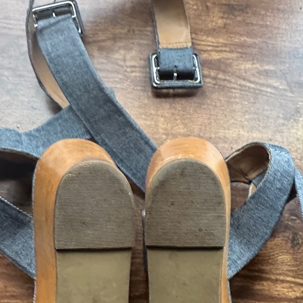 Gray Open-Toe Sandals - Picture 11 of 11